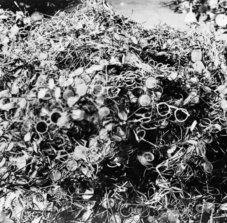 Red Army discovering concentration camps: A True Story From a Member of the Troop